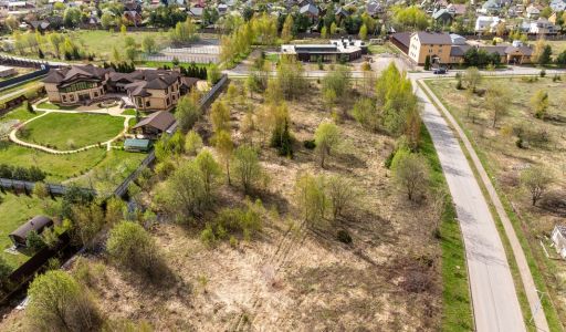 Большой участок в КП Аврора