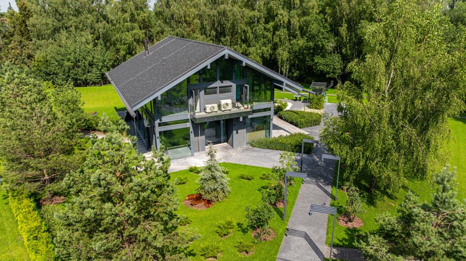 Дом у воды в КП Полуостров