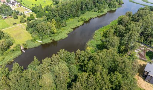 Дом у воды в КП Полуостров