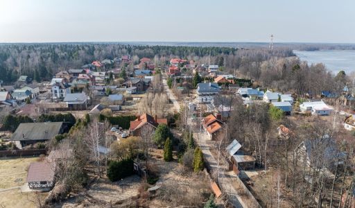 Участок в д. Пруссы