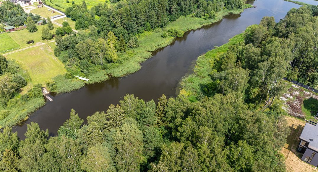 Полуостров