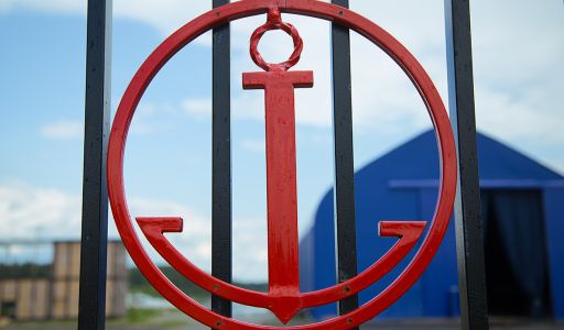 Участок на первой линии в Авроре