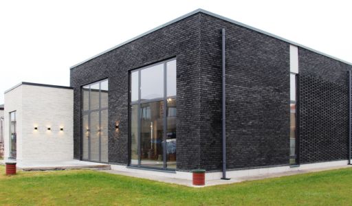 Дом у озера в КП Павловы Озера