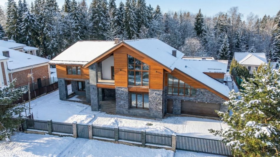 Резиденция у леса в КП Пестово