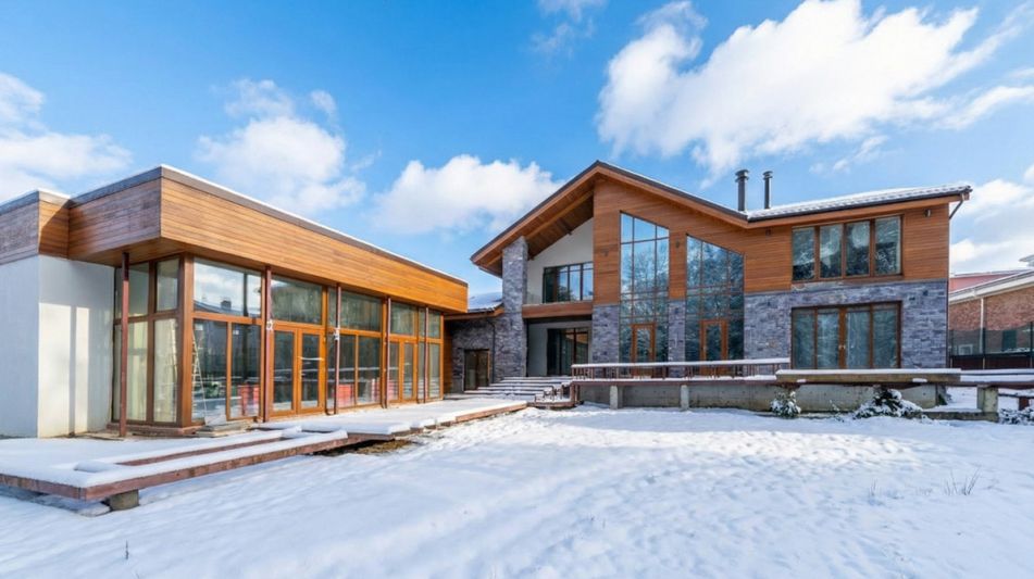 Резиденция у леса в КП Пестово