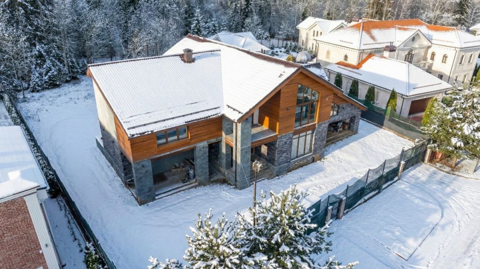 Резиденция у леса в КП Пестово