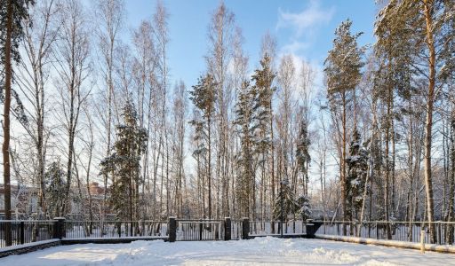 Участок в КП Кристал Форест