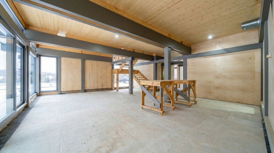 Новый дом под отделку в Лызлово