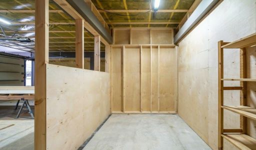 Новый дом под отделку в Лызлово