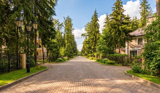 Участок у леса в КП Шервуд