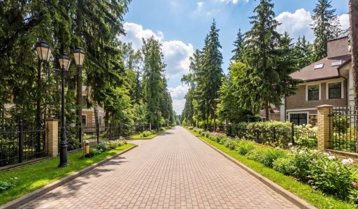 Участок у леса в КП Шервуд