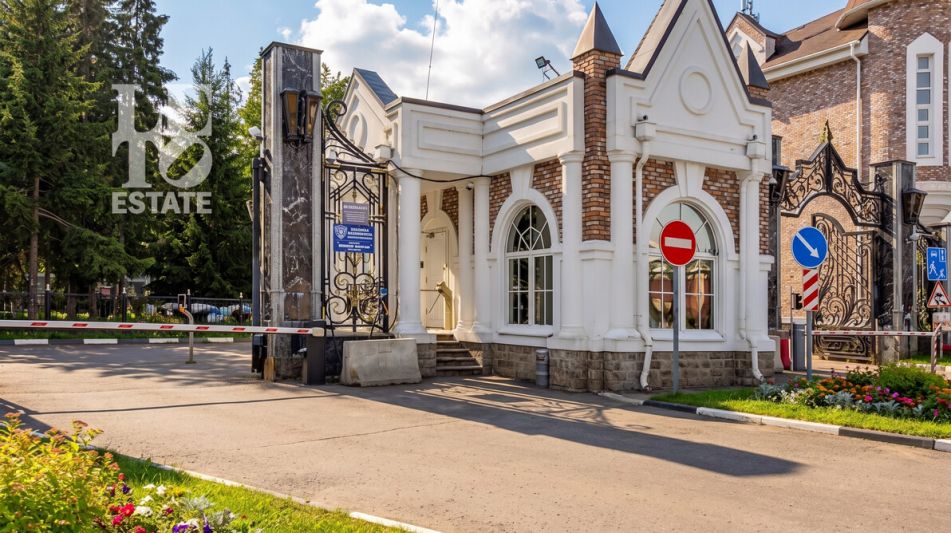 Участок у леса в КП Шервуд