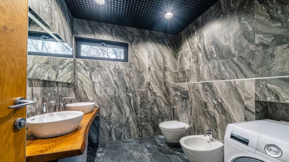 Дом на берегу в КП Аврора