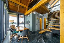 Дом на берегу в КП Аврора