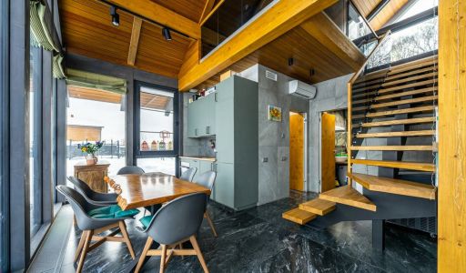 Дом на берегу в КП Аврора