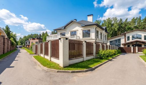 Дом в КП Архангельское
