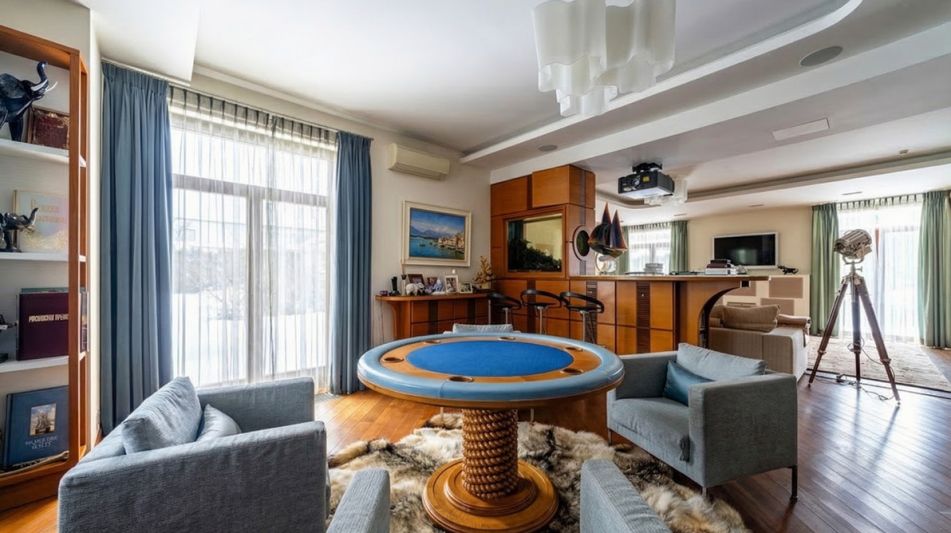 Дом на просторном участке Пестово