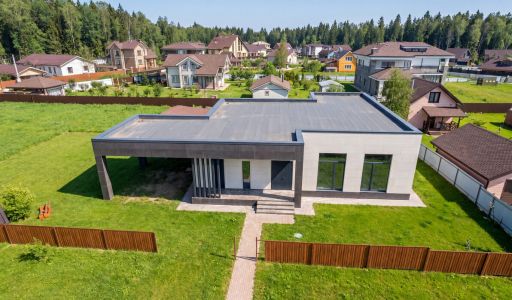 Дом в КП Кстининское озеро