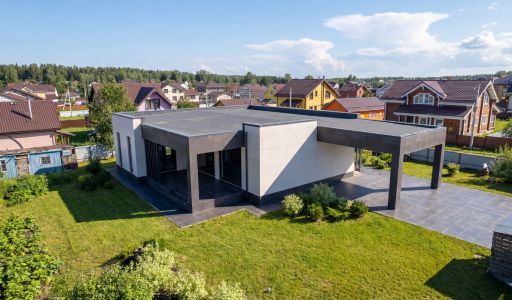 Дом в КП Кстининское озеро