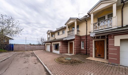 Уютный таунхаус в КП Зеленый Мыс