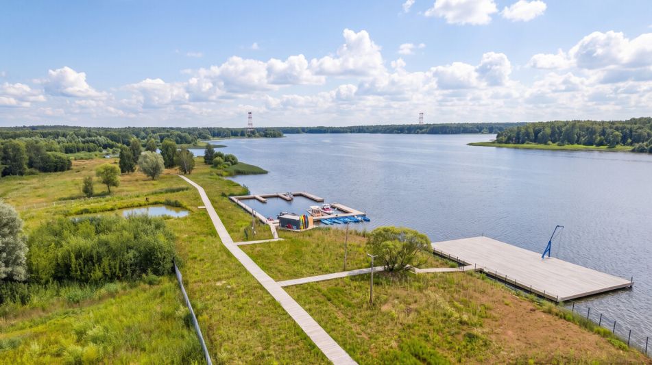 Дом на первой линии в д. Витенево