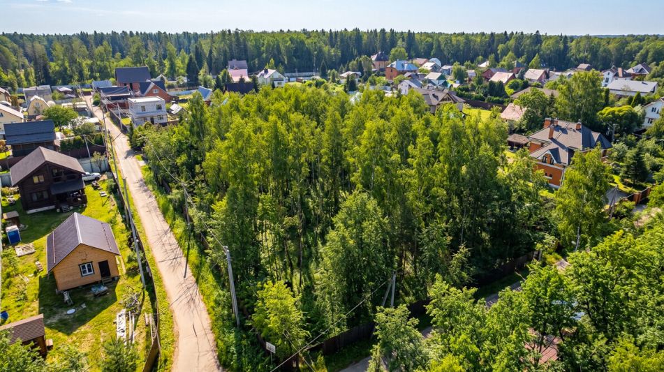 Участок в д. Пруссы