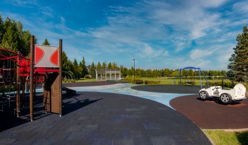 Участок в центре Миллениум парка