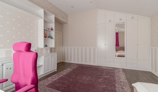 Дом с бассейном в КП Старвиль