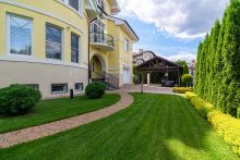 Дом с бассейном в КП Старвиль