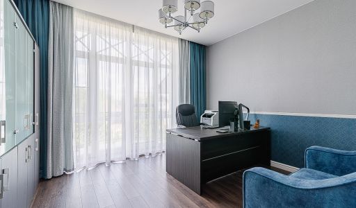 Дом с бассейном в КП Старвиль