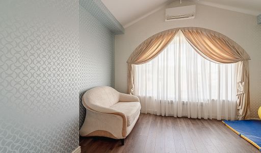 Дом с бассейном в КП Старвиль