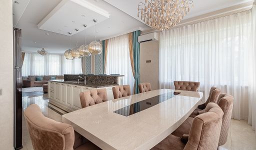 Дом с бассейном в КП Старвиль