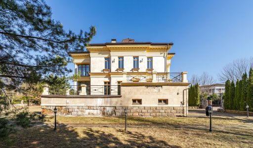 Дом в кп Резиденция Монолит