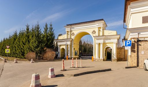 Дом в кп Резиденция Монолит