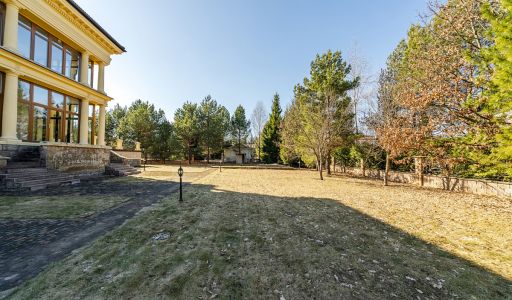 Дом в кп Резиденция Монолит