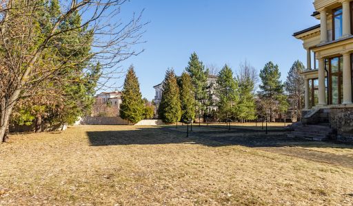 Дом в кп Резиденция Монолит