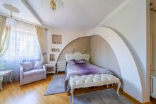 Дом с бассейном в КП Лазурь