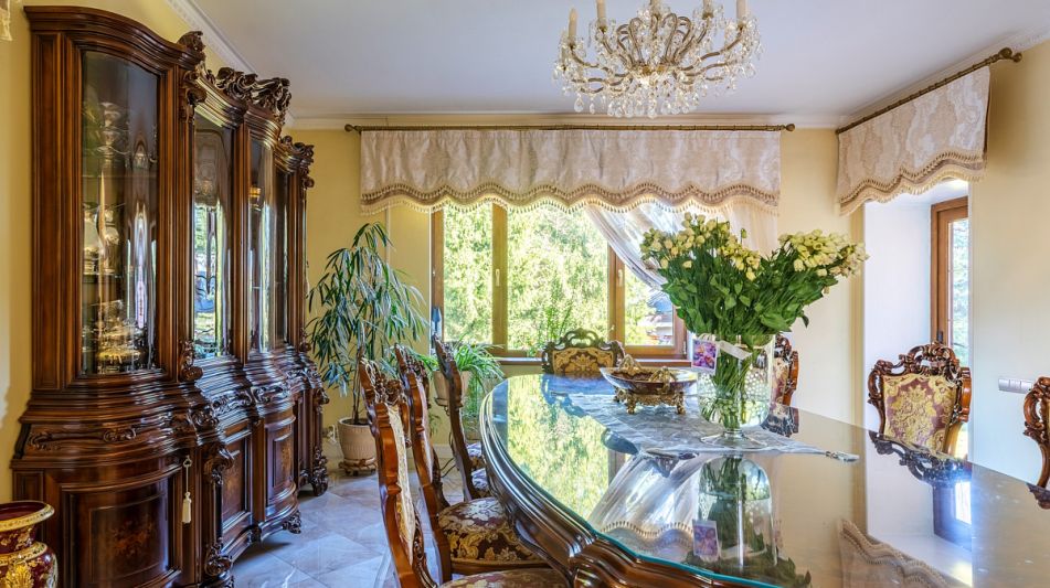 Дом с бассейном в КП Лазурь