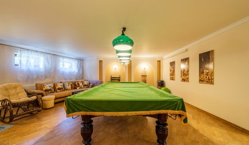 Дом с бассейном в КП Лазурь