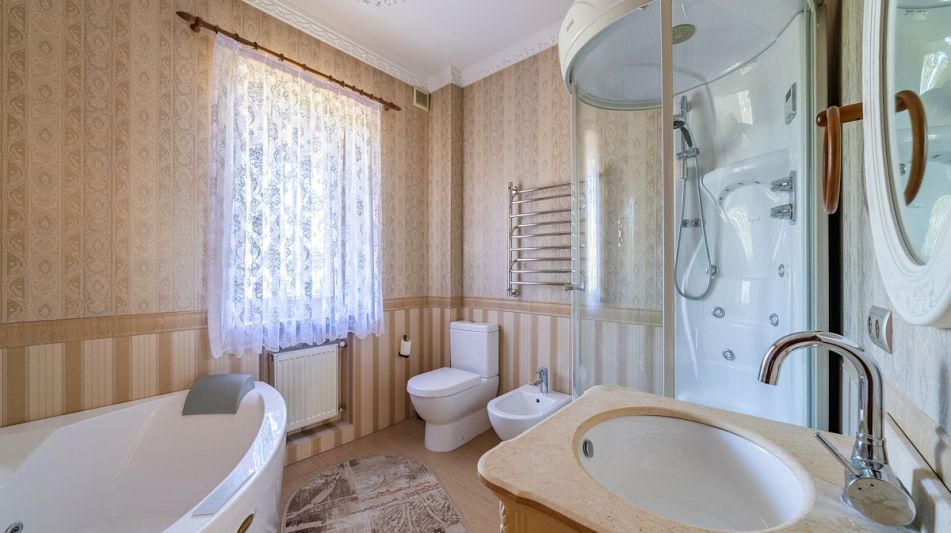 Дом с бассейном в КП Лазурь