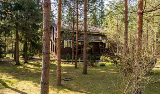 Дом из бруса у воды в КП Айвери