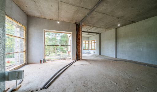 Дом под отделку в КП Монолит