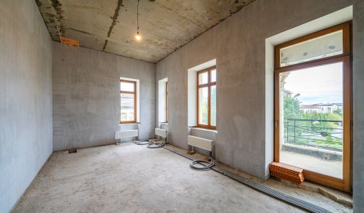 Дом под отделку в КП Монолит