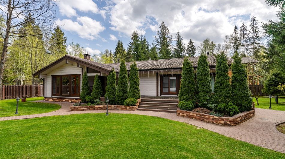 Дом в лесу в КП Руза Фэмили Парк