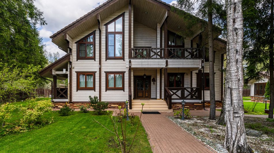 Дом в лесу в КП Руза Фэмили Парк