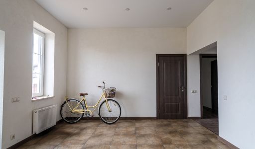 Просторный дом в п. Спас-Каменка