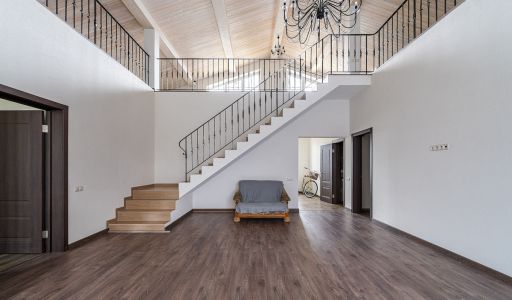 Просторный дом в п. Спас-Каменка