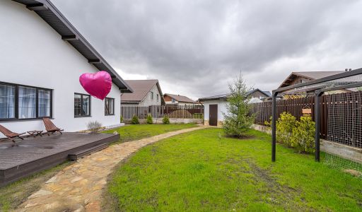 Просторный дом в п. Спас-Каменка