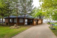 Деревянный дом в Московском море