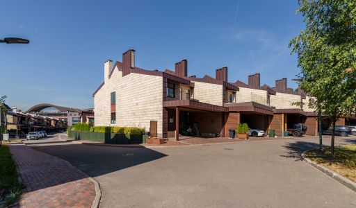 Таунхаус в Олимпийской Деревне